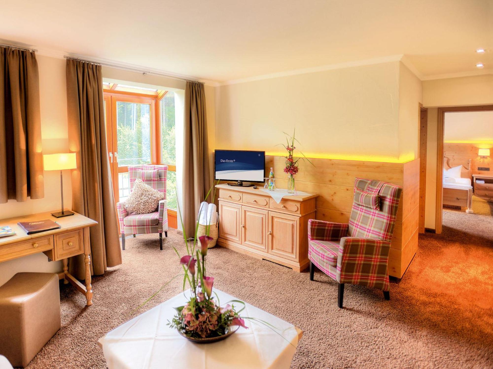 Hotel Gruener Wald فرودنستاد الغرفة الصورة
