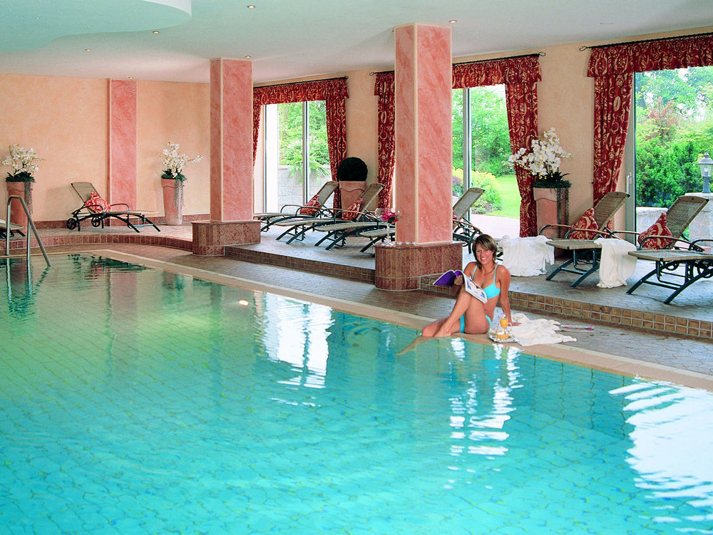 Hotel Gruener Wald فرودنستاد المظهر الخارجي الصورة