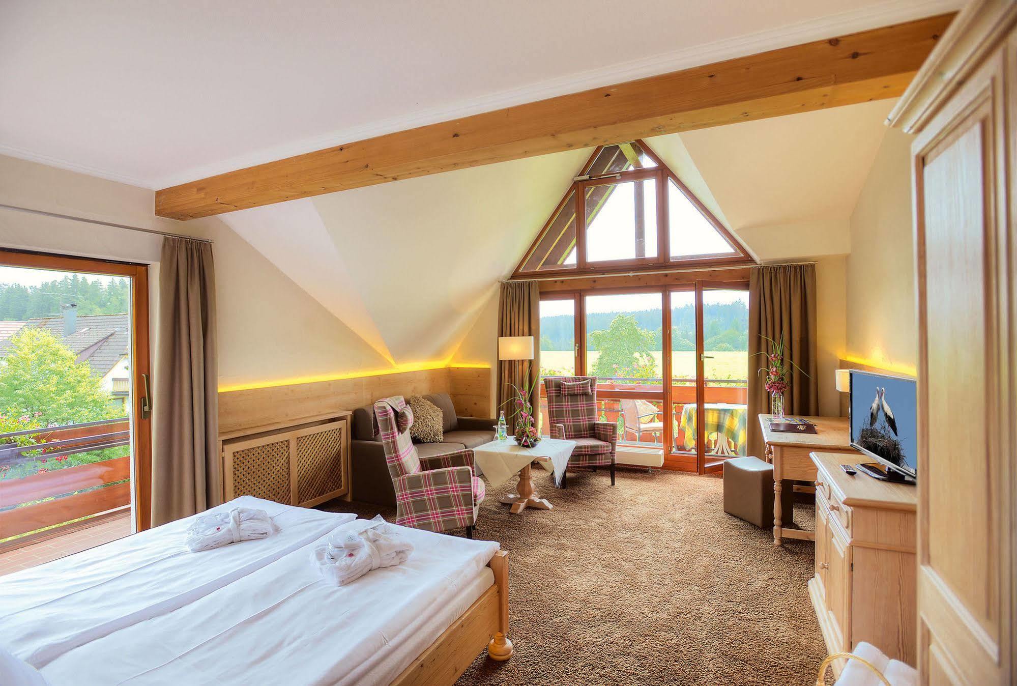 Hotel Gruener Wald فرودنستاد المظهر الخارجي الصورة