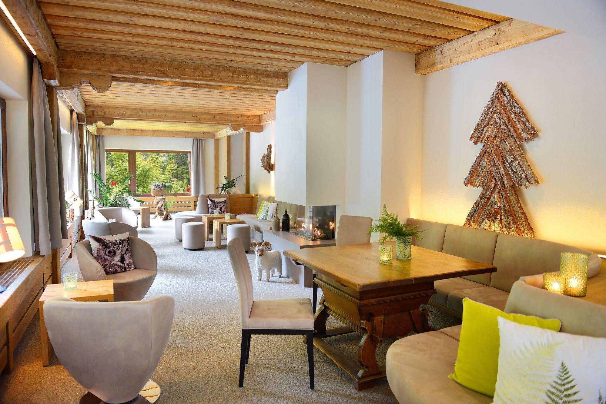 Hotel Gruener Wald فرودنستاد المظهر الخارجي الصورة